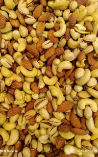 آجیل وگردو  بادام تازه