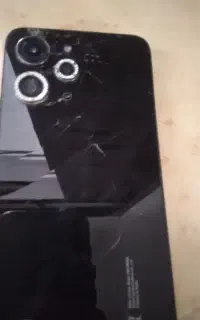 ردمی۱۲ فقط بدرد اوراقی میخوره