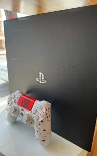 ps4 pro  Xbox s   کارکرده در حد نو