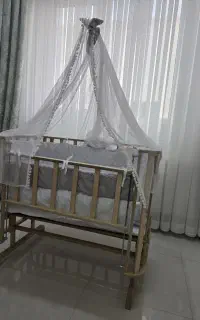 تخت نوزادی