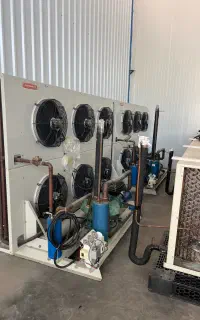 کندانسور واواپراتورسردخانه