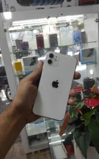 ایفون ۱۱ نرمال باطری ۱۰۰