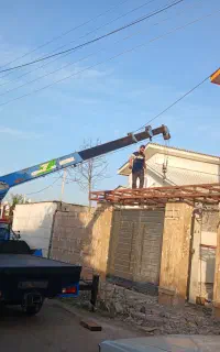 فروش نیسان جرثقیل همراه چرخگیر