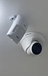 دوربین مداربسته و دزدگیر اماکن