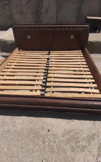 تخت‌وتشک‌‌با‌پشم‌طبیعی‌وطبی