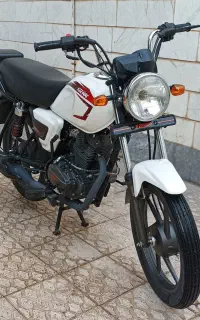 موتور سیکلت کی وای 150