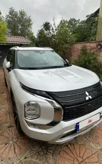 میتسوبیشی اوتلندر h-line