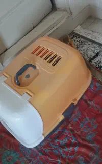 ظرف خاک مسقف گربه