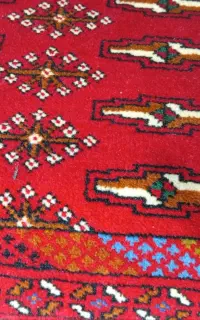 یک عدد پشتی دستبافت ترکمن