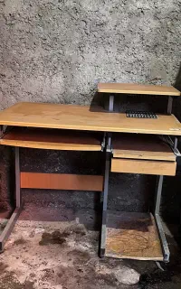 میز کامپیوتر