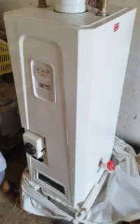 آبگرم کن دوام