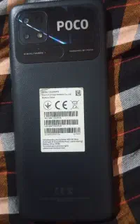 گوشی c40 سعی سالم کارتون شارژ کن هم داره