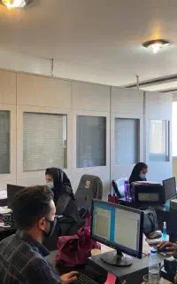 کارمند اداری و مدیریت و حسابداری