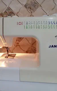 چرخ خیاطی ژانومه