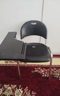 صندلی امتحانی
