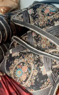 ۸ عدد بالشت پر