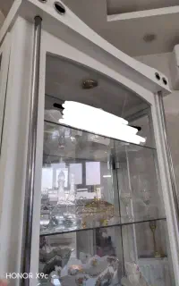 ویترین بزرگ پنج طبقه