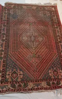 فرش دستباف قدیمی
