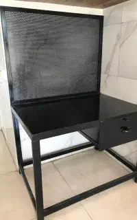میزکار و تابلو ابزار آهنی
