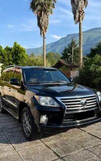 لکسوس LX570 مدل ۲۰۱۳