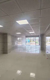 مغازه کوثر140متر نوساز بحر۷متر ارتفاع۸متر و بالکن