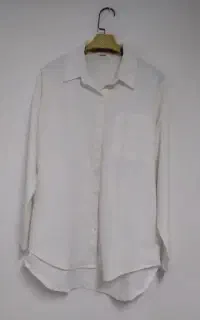 مانتو و بارونی زنانه/ هر کدام /۵۰۰تومان/در حد نو/