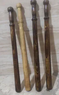 چوب بیسبال وتبر