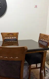 میز نهار خوری چهار نفره