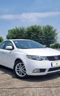 اجاره بدون راننده سراتو ۲۰۰۰
