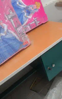 خرده لوازم فروشی