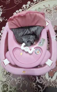 فروش  گهواره وکمک مادر سالم
