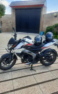 ns 200 مدل ۴۰۴