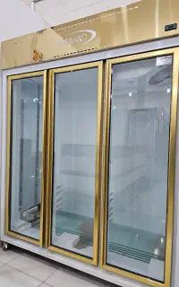 یخچال لبنیاتی