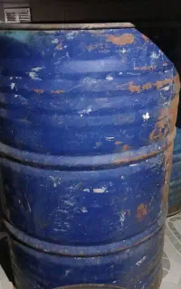 بشکه ۲۲۰ لیتری