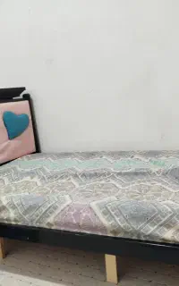 تخت خواب یک نفره