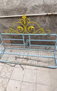 تاب فلزی تو‌حیاطی کارکرده