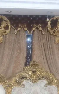 پرده سلطنتی