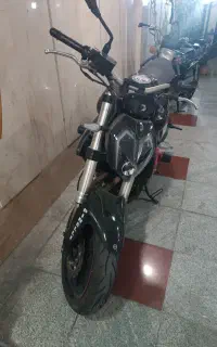 بنلی ۲۵۰