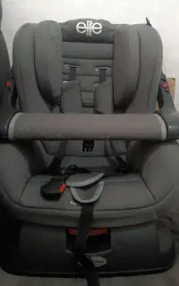 صندلی ماشین کودک