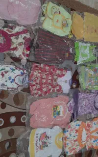 فروش تعدادی لباس نو دخترانه و نوزاد