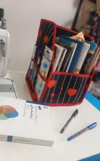 نظم دهنده رومیزی کتاب