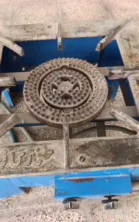 تک شعله بزرگ دارای دوشعله بزرگ و کوچک