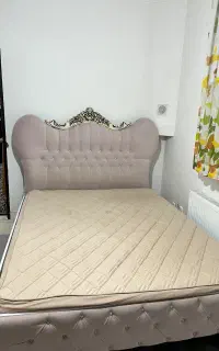 تخت دونفره بسیار زیبا