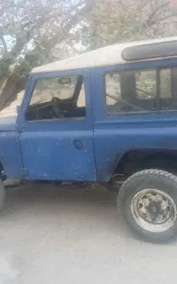 پاژن لندوور  هفت  نفره ۱۳۷۷