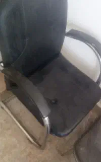سه عدد صندلی سالم