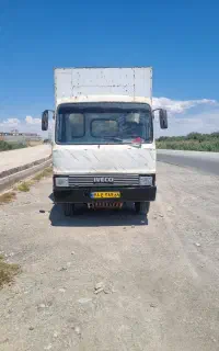 ایویکو مرغی ۸۲