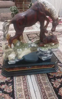 مجسمه‌سرامیکی