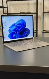 سرفیس لمسی شیک و پرسرعت اقساطی