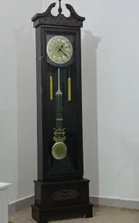ساعت دیواری چوبی