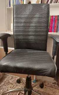 صندلی چرخدار